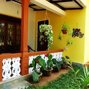  Privatunterkunft Sigiri Sithru