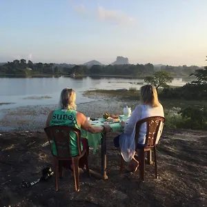 Sigiri Paradise Lodge
